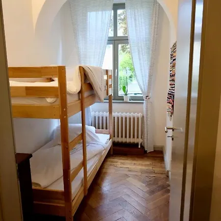 110 Qm Ferienwohnung Stadtvilla Halberstadt - Dem Tor Zum Harz Exterior photo